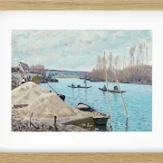 Alfred Sisley - Die Seine bei Port-Marly, Sandhaufen 1875 | Giclée Kunstdruck gerahmt