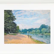 Alfred Sisley - Die Themse mit Hampton Church 1874 | Giclée Kunstdruck gerahmt