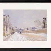 Alfred Sisley - Rue Eugène Moussoir in Moret, Winter 1891 | Giclée Kunstdruck gerahmt