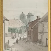 Ein Blick eine Meerenge hinunter auf die beiden Türme der Kathedrale von Viborg – 1829