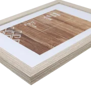 Stilren Eichefarben beige – Elegante Bilderrahmen | Großhandelspreise | formida