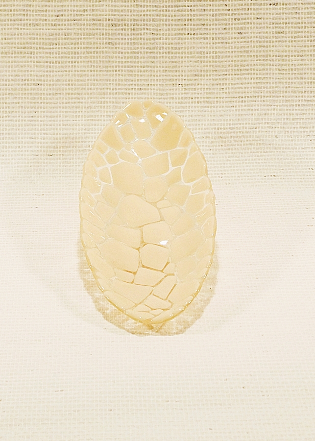 Glasskål oval, klar, med lyse beige mosaik