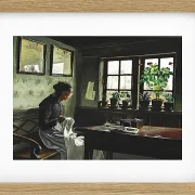 Laurits Andersen Ring – Interieur mit nähender Frau 1909 | Giclée Kunstdruck gerahmt