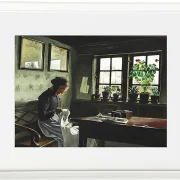 Laurits Andersen Ring – Interieur mit nähender Frau 1909 | Giclée Kunstdruck gerahmt