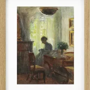 Michael Ancher - Frau Anna Ancher beim Nähen 1915 | Giclée Kunstdruck gerahmt