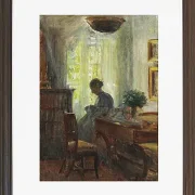 Michael Ancher - Frau Anna Ancher beim Nähen 1915 | Giclée Kunstdruck gerahmt